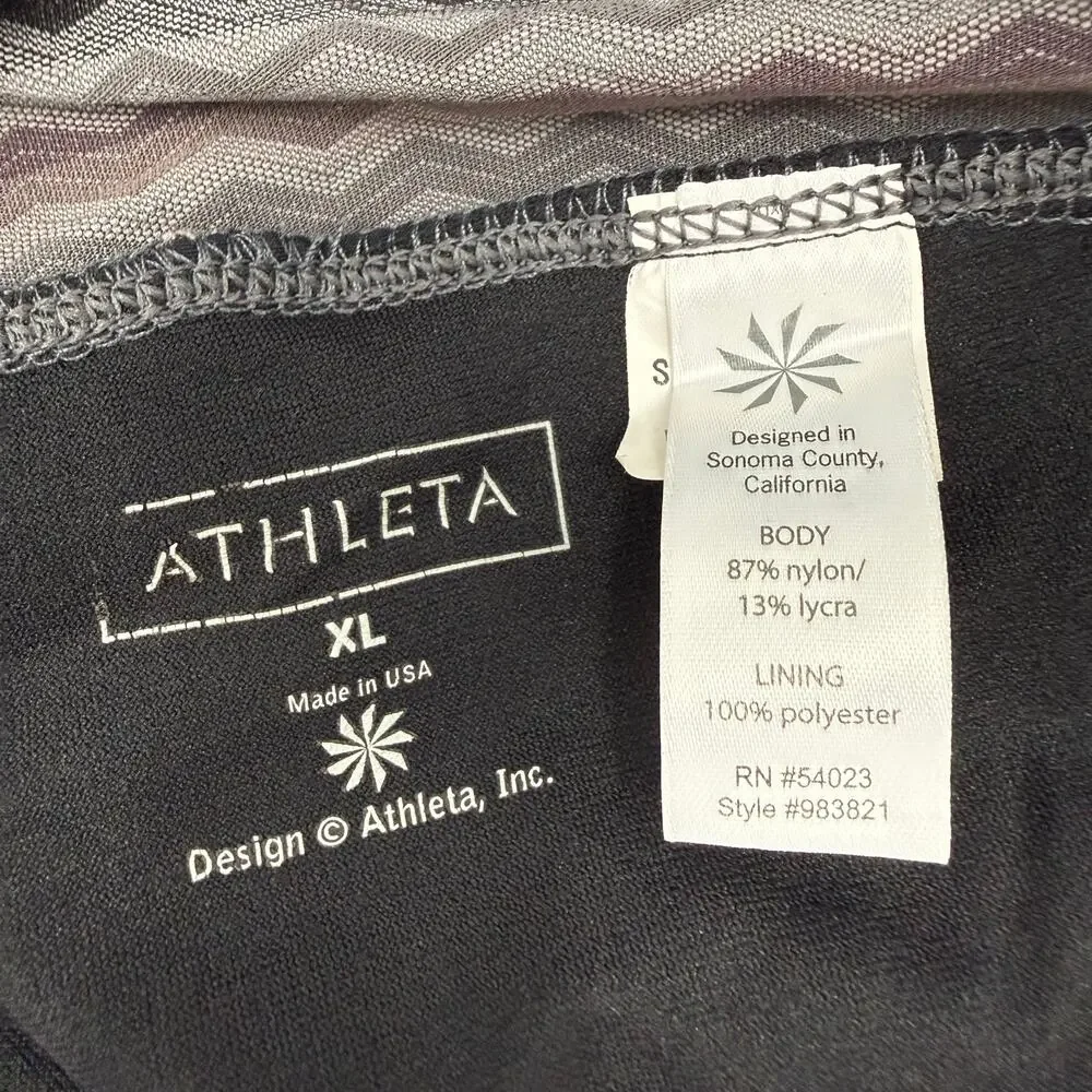 Athleta Swim Skort Size XL Ripple Skirt Swim Gray Chevron Black Built In Brief